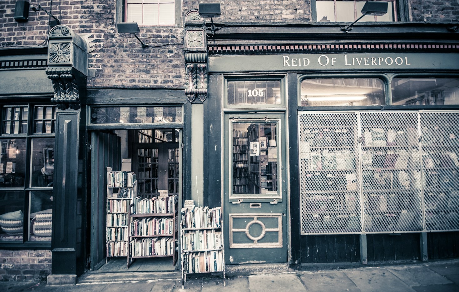 From Manuscript to Bookshelf: The Publishing Process Explained